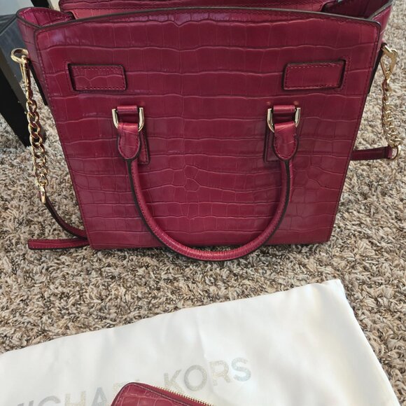 Wine Alligator Michael Kors w/Matching Wallet - Picture 3 of 4